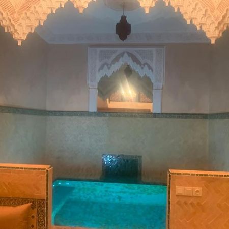 Super Riad Avec Piscine Interieure Marrákes Kültér fotó