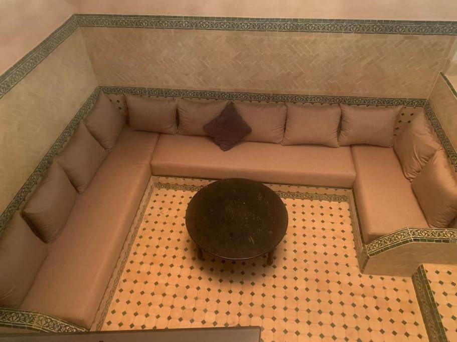 Super Riad Avec Piscine Interieure Marrákes Kültér fotó